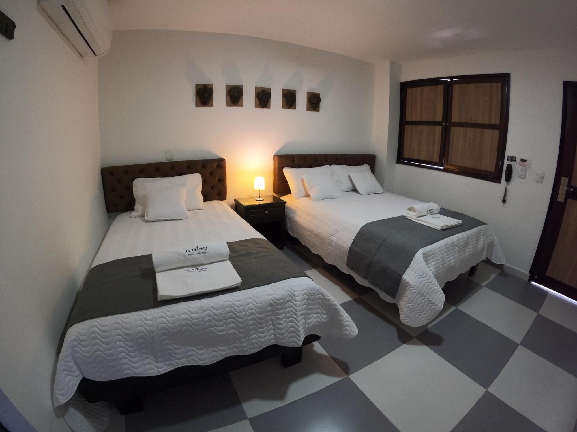Hotel El Olimpo — Photos 1